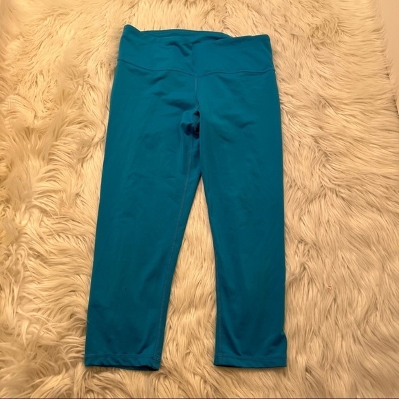 Inner Spirit Cropped Leggings Teal Blue - Picture 2 of 9